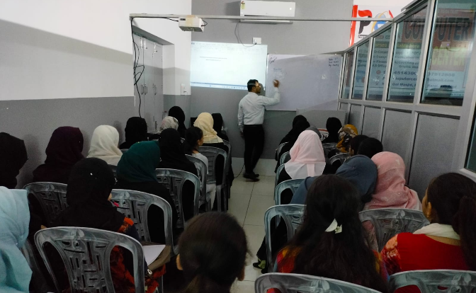 PEN COMPUTER CENTER Apna Sambhal